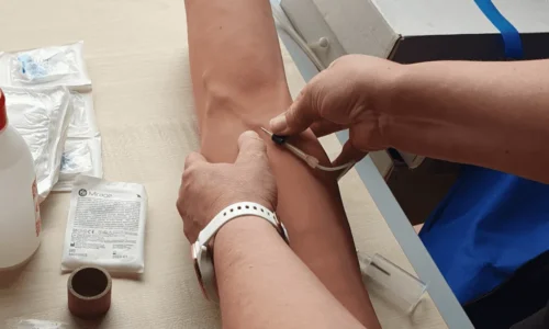 Curso  “Venopunción y aplicaciones del L-PRF ®”